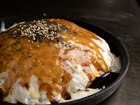 チーズ×甘いソースの相性が抜群『広島流　炙りフワトロ』