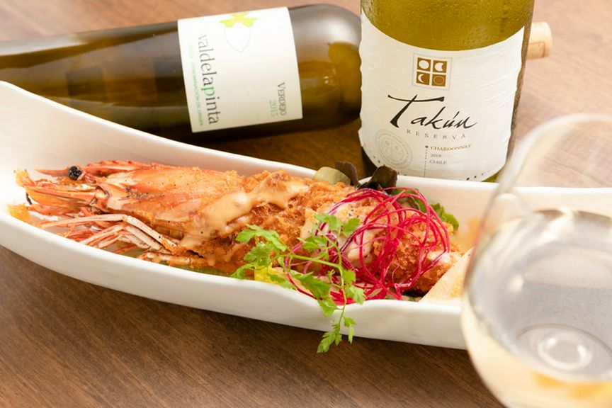 これが本当の“ジャンボ”。驚くほど大きい『ジャンボエビフライ』