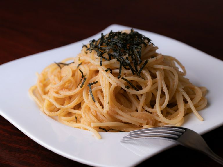 少し柔らかめに茹でた麺とピリッと辛い明太子の組合せが日本人好みの『明太子パスタ』