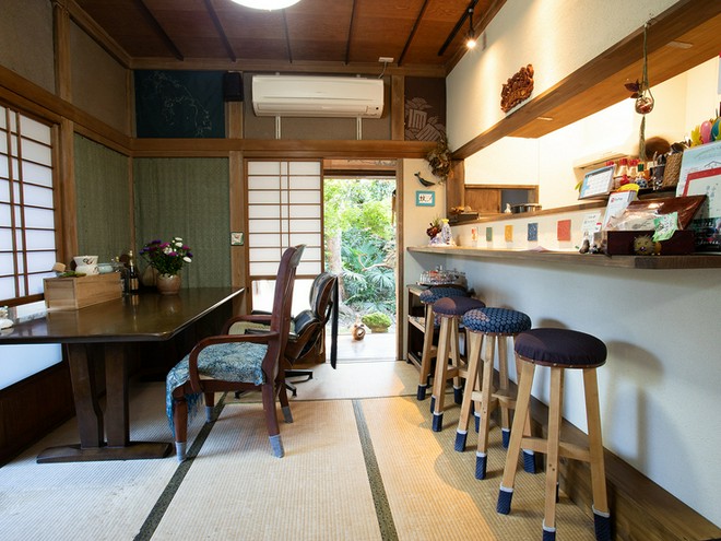 カウンター席がある