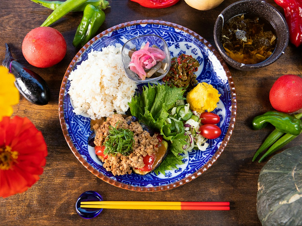 ヘルシーでボリューム満点『週替わりのプレートランチ』