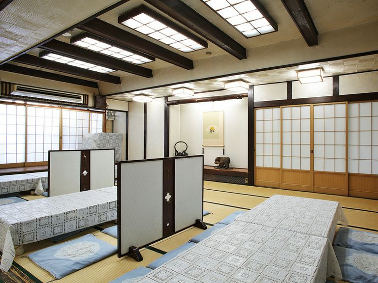 幅広い世代に向くメニューが充実。普段使い＆特別な日の特等席