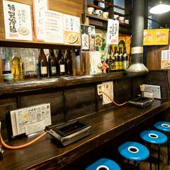 カウンター席完備。一人焼肉も楽しめます