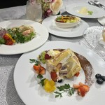前菜・パスタ・サラダ・お魚料理・お肉料理・パン・ドリンク・ドルチェ
