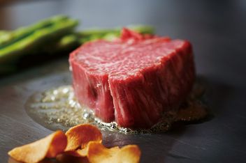 京都新阪急饭店 LOIN 铁板烧餐厅