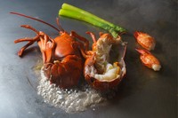 立ち上る芳しい香り。食事の〆に人気の『ガーリックライス』