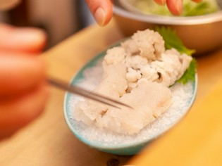 鋭い目線で見極めた「鮮魚」ほか、旬ならではの味わいを提供