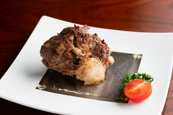 余分な部分を落とし、絶品へと昇華させていく『和牛テールの塩焼』