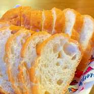 残ったパスタソースもパンをつけて美味しく食べてくださいね！パスタご注文で2度美味しい幸せ！！