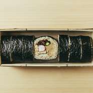 お客様から大好評を頂いている鮨在、お土産の定番です。
※当日、できるだけ早目にお召し上がりください
※価格は税込です
