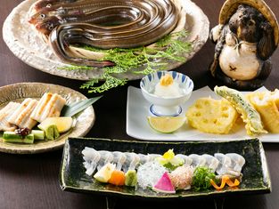 海鳗和牡蛎 Mametanuki