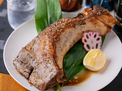 まぐろカマの唐揚げ
