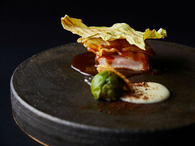 キャベツと豚肉がメインのホイコーローのような一品