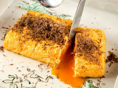 トリュフがけトロ出汁巻き