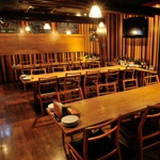 馬肉バル跳ね馬田町三田店 田町 三田 居酒屋 写真 ヒトサラ