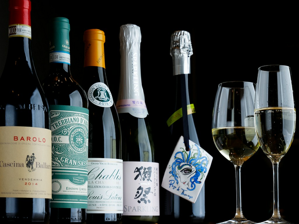 和食の美味しさを際立たせる、バラエティ豊かなワインの数々