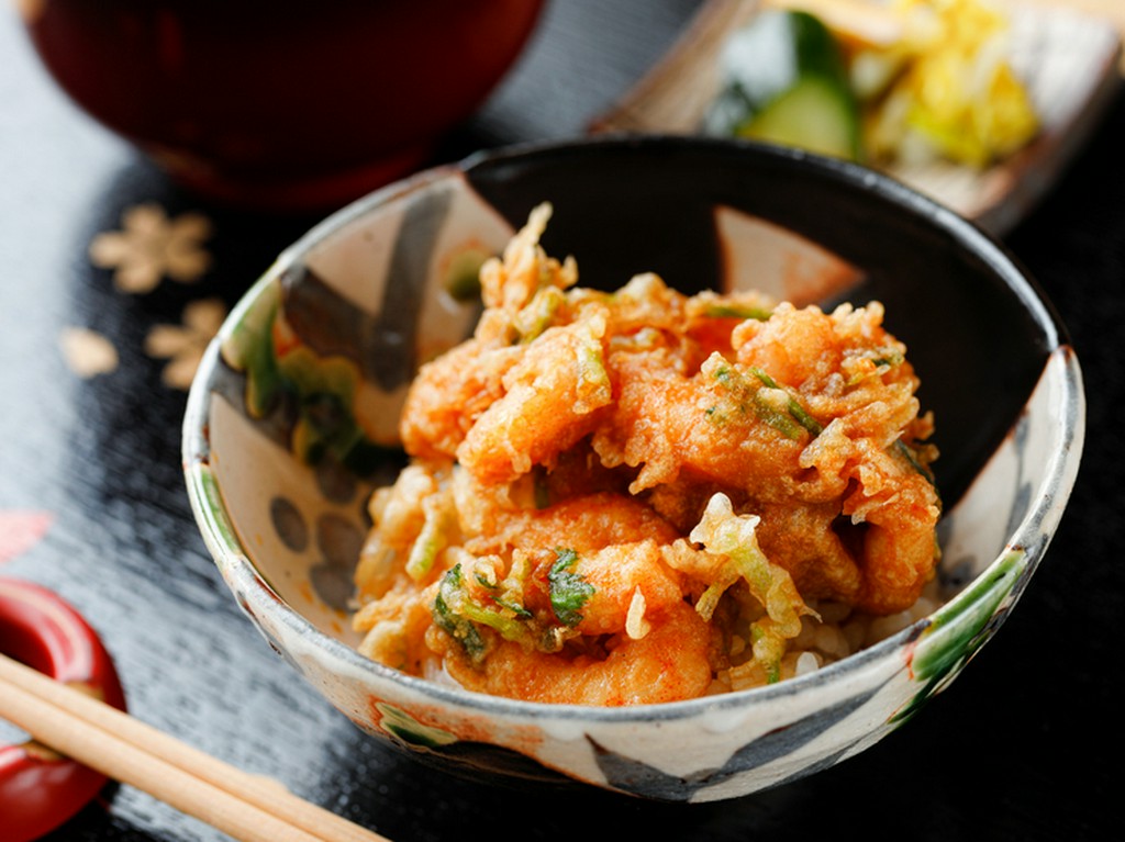 自家製ダレが美味しさを引き立てる、〆にぴったりの『天丼』