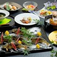 和歌山の旬を味わって頂く、京懐石をアレンジしたシェフおすすめのコースです
デートや大事な会食などに！