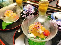  旬の食材を使った1番人気のコース料理です！
お祝い事や結納、食事会などにおすすめです。
最大35名様まで