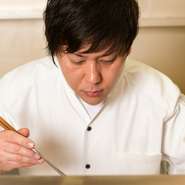 京都で学んだおもてなしの精神。心を尽くすサービスを心がけ