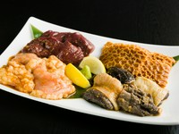 4種の饗宴『特選ホルモン盛り合わせ』