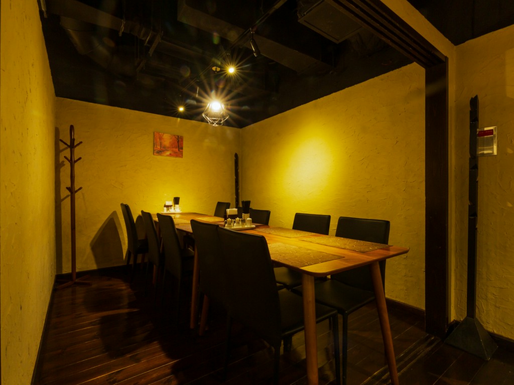 静かでくつろげる個室をご用意