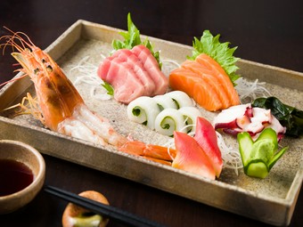 刺身盛り合わせ