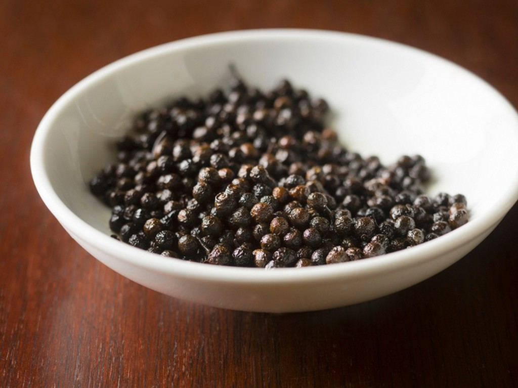 手に入りにくい調味料は手作りし、独自の味わいを追求