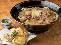 国産黒毛和牛と無添加だしを使用した『和牛肉うどん』