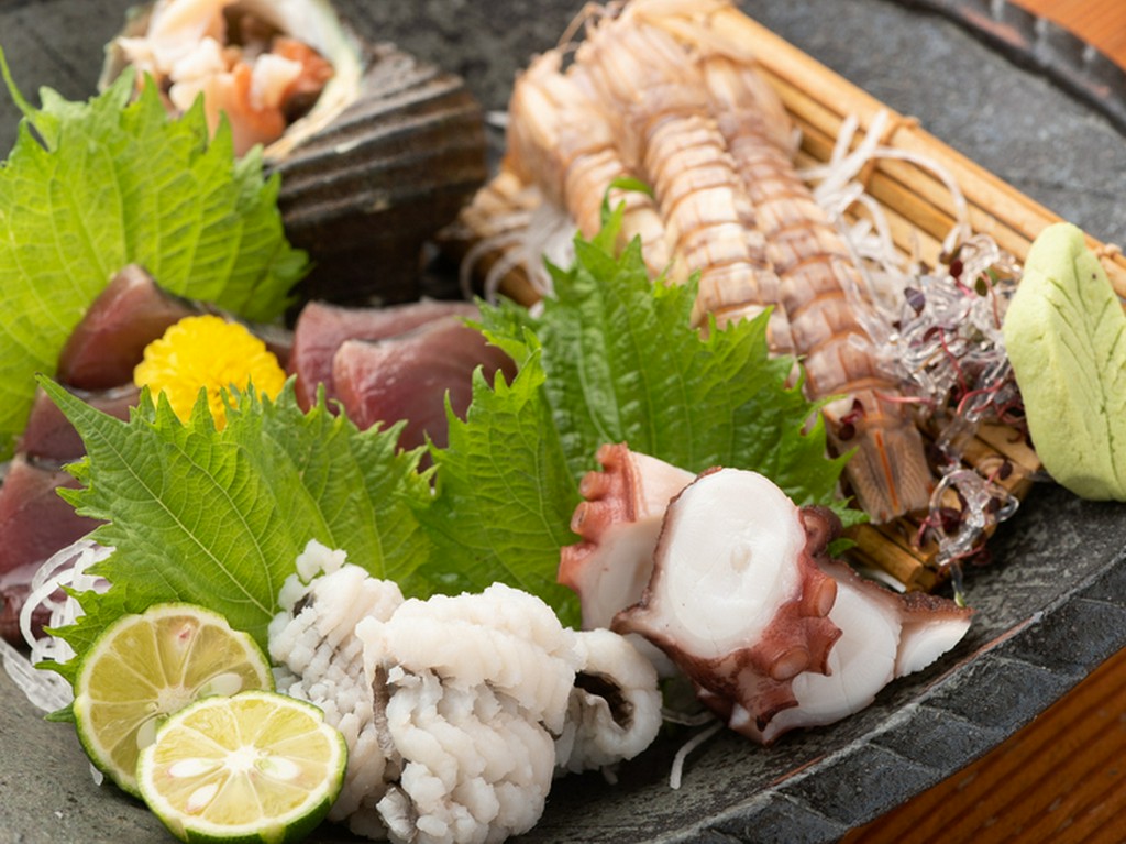 その日一番おいしい魚をぜいたくに！『旬の刺身盛り合せ』