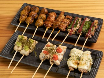 肉類や野菜など多彩に取りそろえる『串焼き』