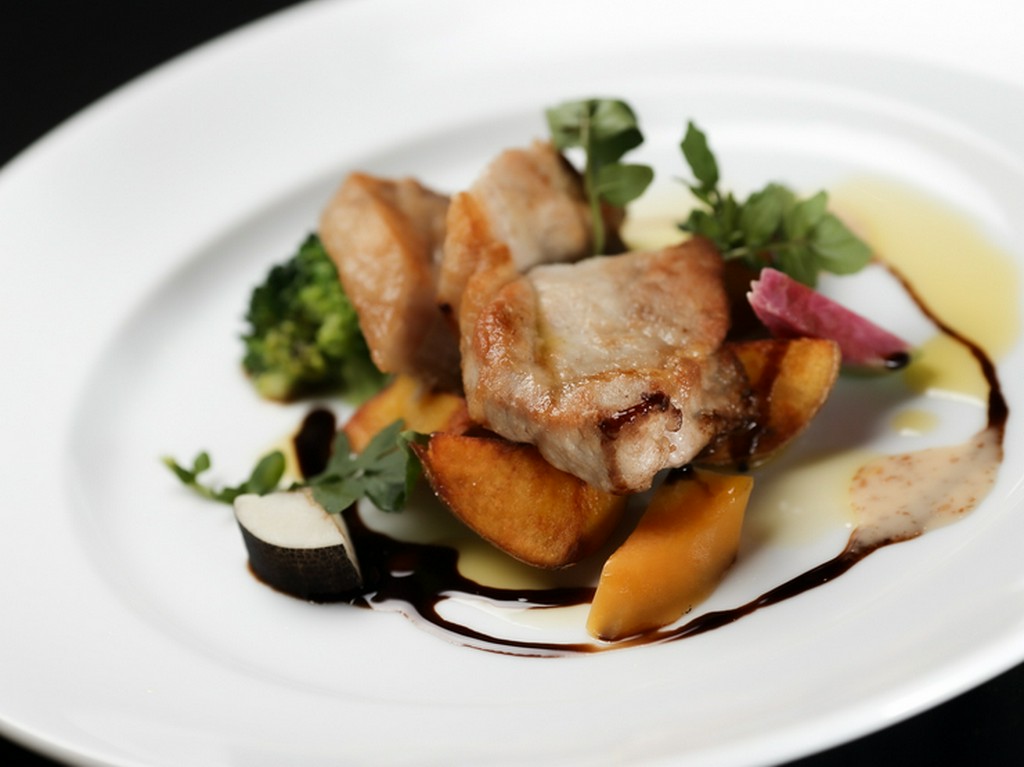 石川の食文化を織り交ぜた『和洋折衷の創作料理』