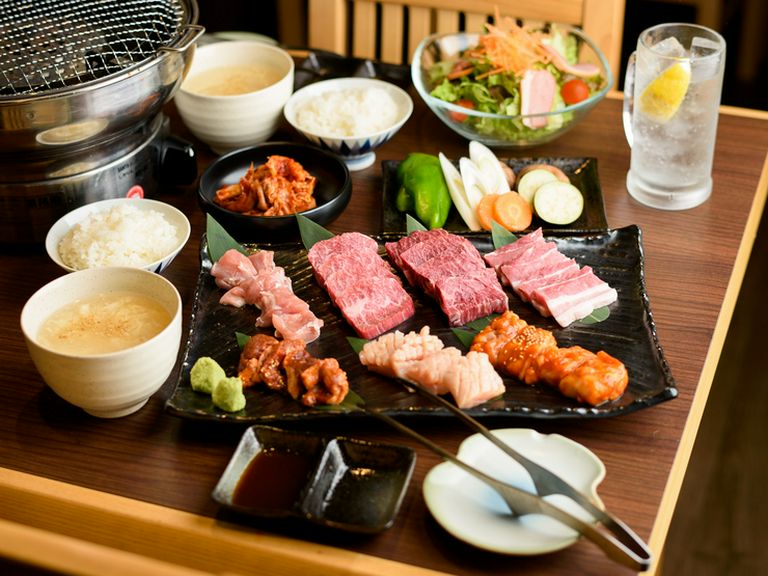 おすすめの肉・メニューが凝縮された『焼肉コース』