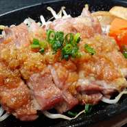 ごはん・お味噌汁付き
※毎月10日は特別価格→1100円