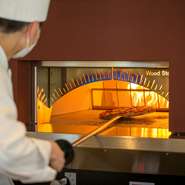 出来立ての熱々ピザをぜひ、試してみませんか。