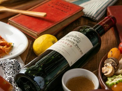 こだわりのワインと赤身肉グリルに舌鼓！