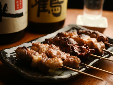 店主レコメンドの日本酒や焼酎、ウイスキーを堪能