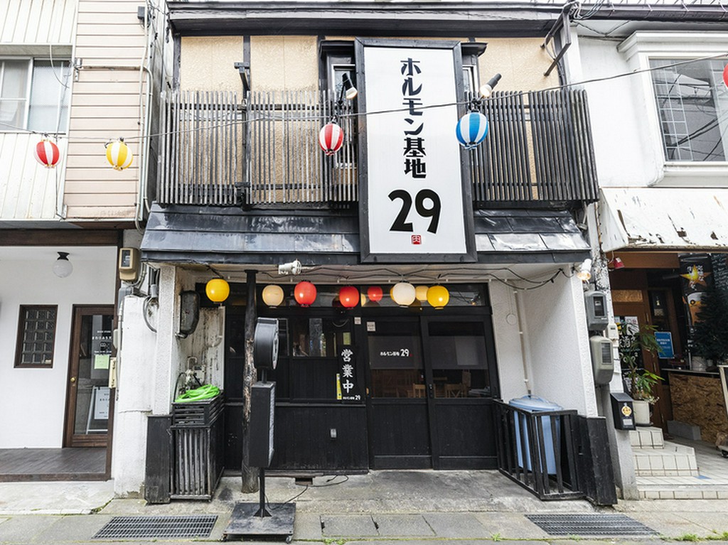 「中央弘前駅」徒歩5分。駅チカの好立地もうれしい一軒