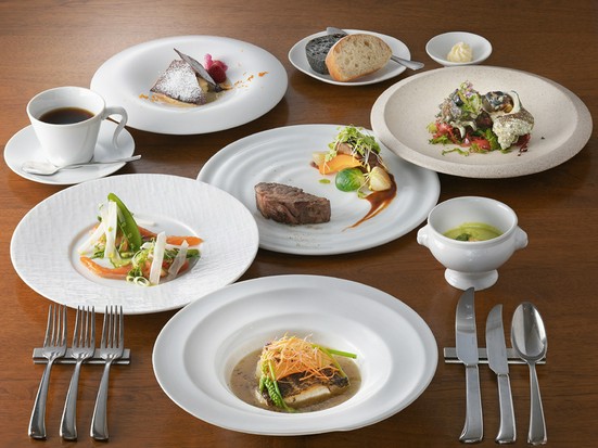 箱根仙石原 Woodside Dining By 箱根リトリート 箱根 強羅 フレンチ ヒトサラ