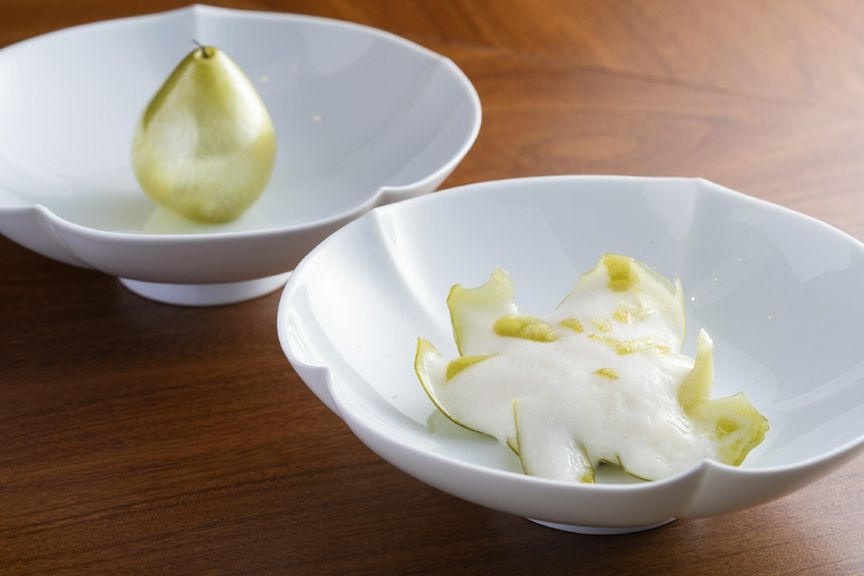 静寂と驚き、感動と平静が料理を引き立たせる