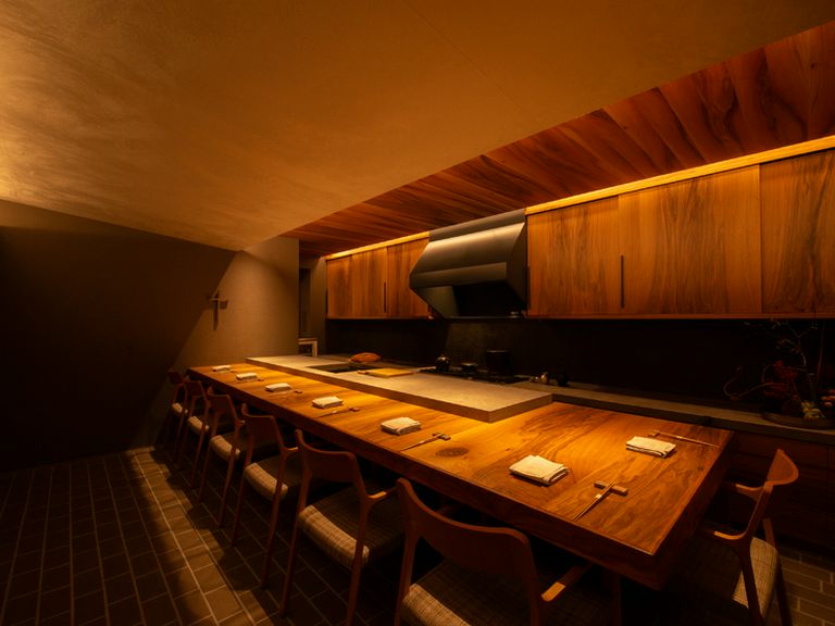 料理・空間・音のトータルな演出が、別次元の美味体験に誘う