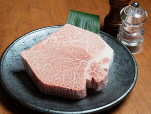 와규 스테이크 사쿠라