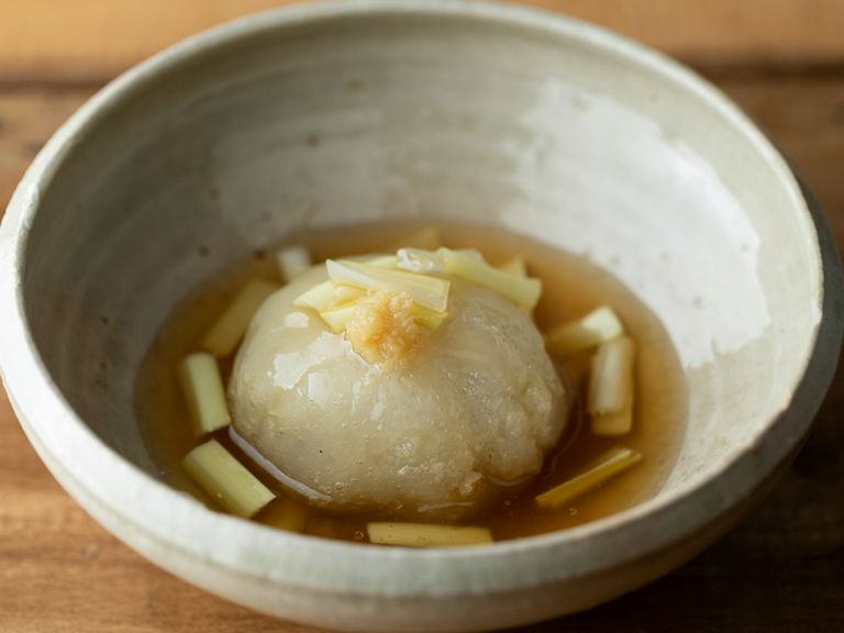 蓮根まんじゅう　山菜あんかけ
