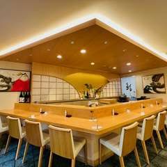 リラックスして過ごせる落ち着いた雰囲気。気さくな接客も魅力的