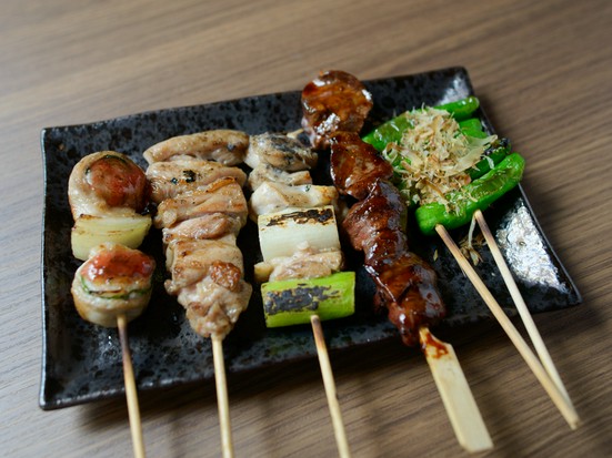 琉球炭火やきとり金丸久茂地店 美栄橋 和食 のグルメ情報 ヒトサラ