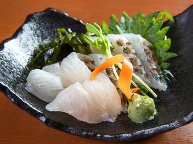宮古島の海が育んだ新鮮な旬魚を満喫『イラブチャー』