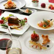 ※メニュー内容は仕入れ状況によって変更の場合があります。

※飲食のご注文は原則ご人数様分でお願いいたします。