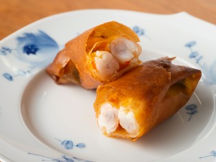 旬の最高食材を最上の美味しさで披露する『季節の春巻き』