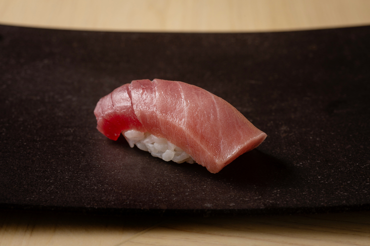 Sushi Ryujiro in Gaienmae/Aoyama-Itchome, Tokyo - SAVOR JAPAN