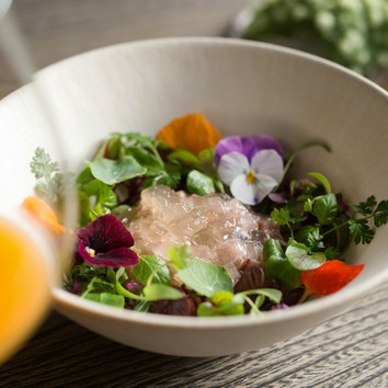 	 コース + ドリンクペアリング